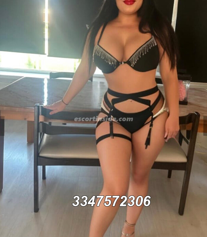 MAYA Incontri Escort a Foggia Puglia