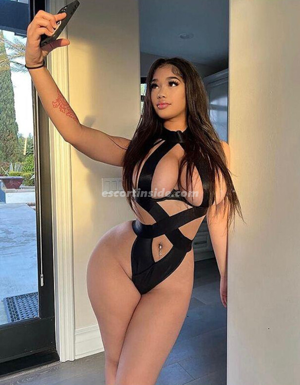 LINDA Incontri Escort a Foggia Puglia